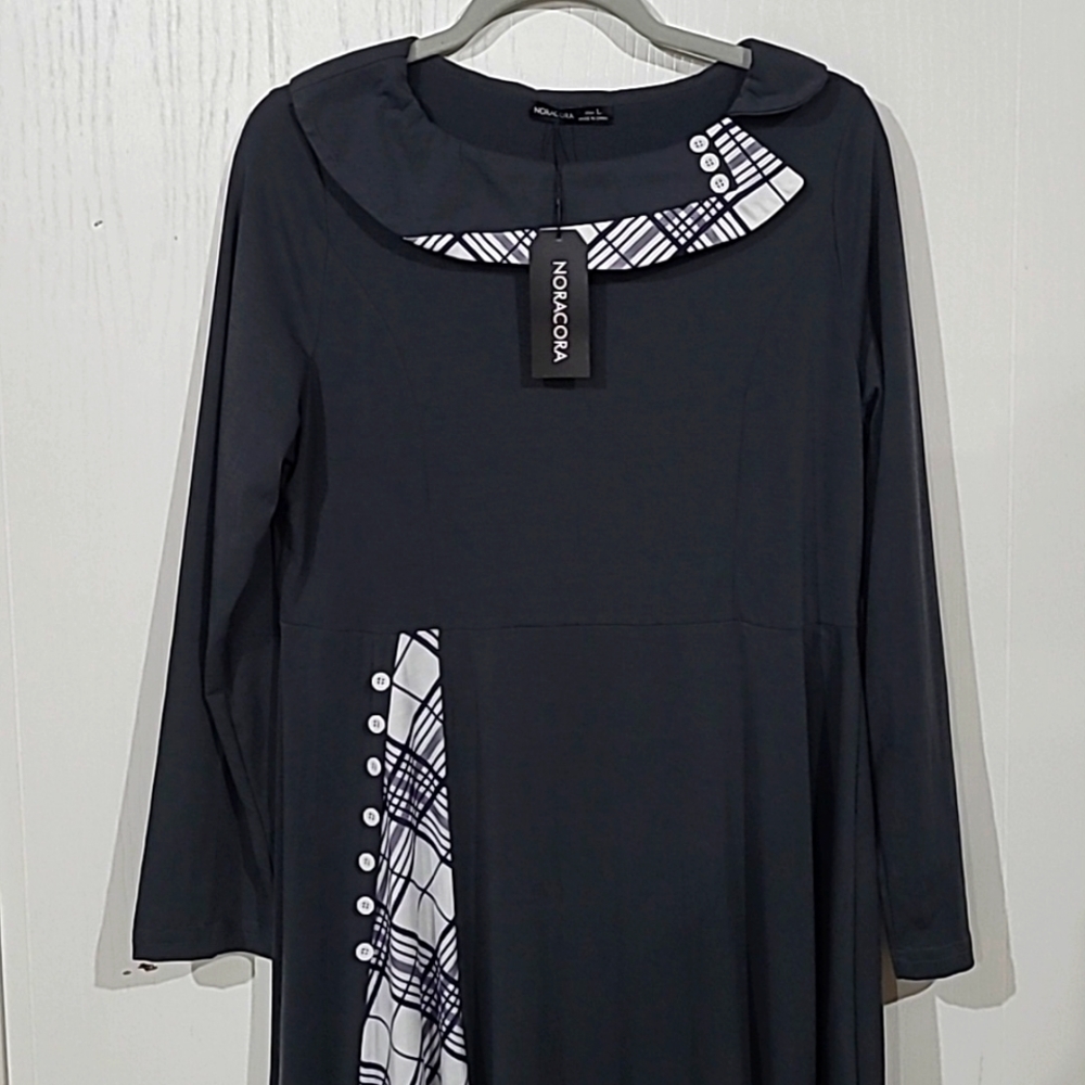 Noracora Plaid Accent Dress Size Large NWT